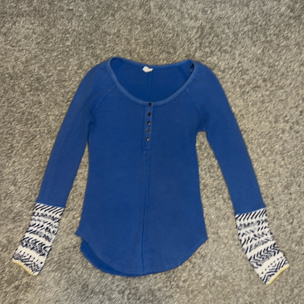 129 Free People - Thermal with Cozy Craft Cuff